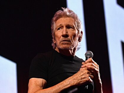 Antisemitic Pink Floyd Rocker Roger Waters Endorses Venezuelan Dictator in Sham ‘Election&#82