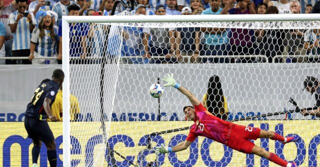 Argentina Advances to Copa America Semifinals on Penalties