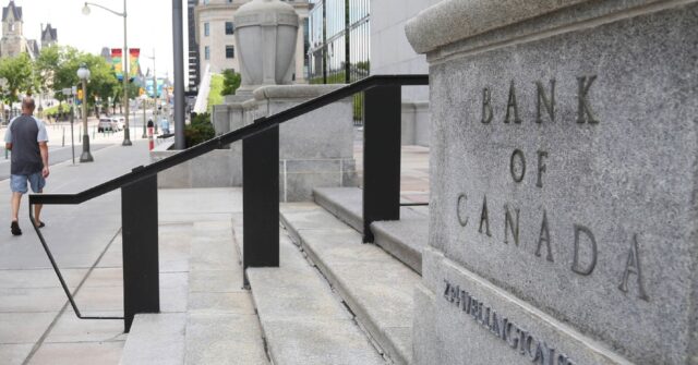 Bank of Canada cuts rates