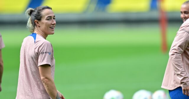 Lucy Bronze Joins Chelsea on Two-Year Deal