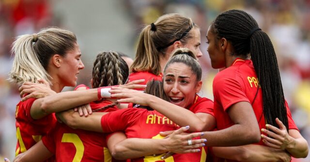 Women's soccer in Paris