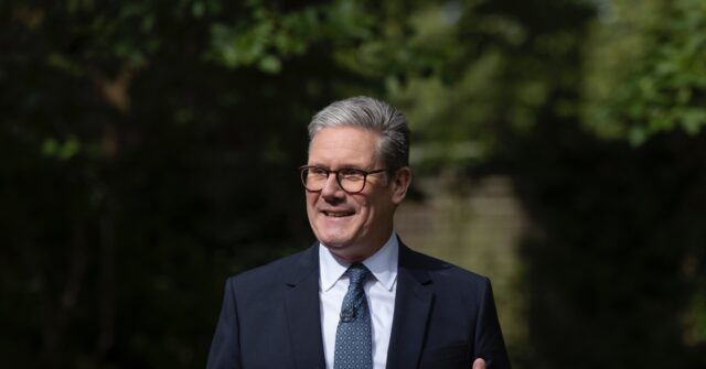 Prime Minister Starmer Blames 'Snake Oil Populism' for UK Riots