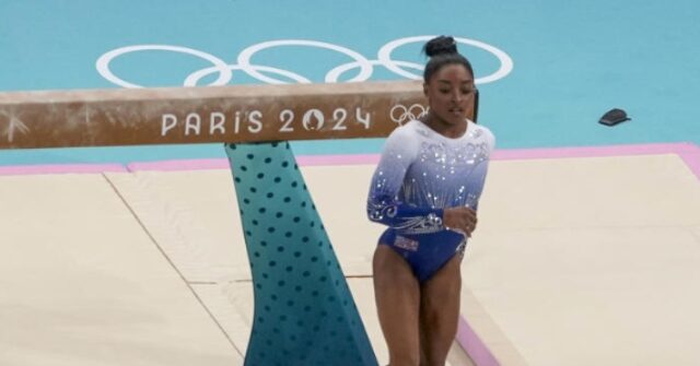 Simone Biles Slips off the Balance Beam During Event Finals to Miss the Olympic Medal Stand