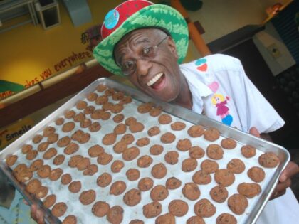 FILE - This Tuesday, June 12, 2007, file photo shows Wally Amos, of Kailua, Hawaii, in his