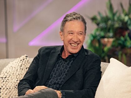 THE KELLY CLARKSON SHOW -- Episode J053 -- Pictured: Tim Allen -- (Photo by: Weiss Eubanks