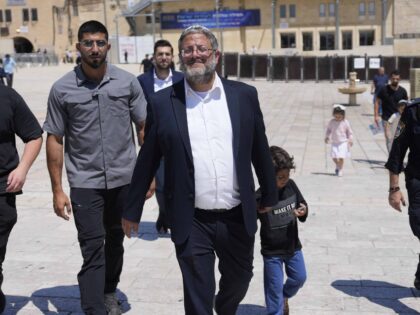 Israel's far-right National Security Minister Itamar Ben-Gvir, center, flanked by his