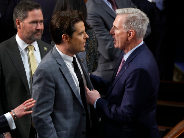 WASHINGTON, DC - JANUARY 06: U.S. House Republican Leader Kevin McCarthy (R-CA) (L) talks