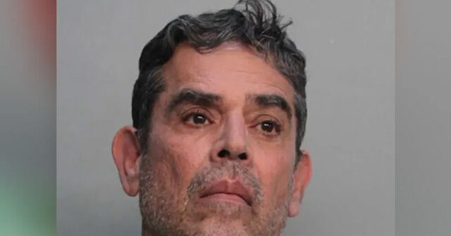 WATCH: Floridian Who Killed Man over Dog Poop Yells at Victim's Widow