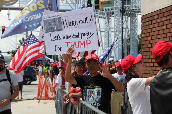 "Let's vote and pray for Trump." (Randy Clark/Breitbart Texas)