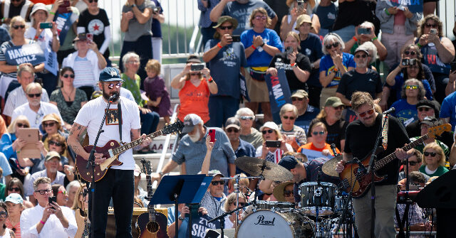 Kamala Harris's Latest Free Concert: Bon Iver Performs at Wisconsin Rally