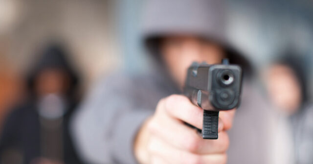 WATCH: Armed Men Allegedly Storm Colorado Apartment Building Crawling with Venezuelan Gang Members