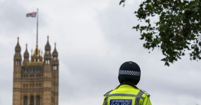 UK: 5,500 Prisoners Set for Early Release Amid Sentencing of Rioters