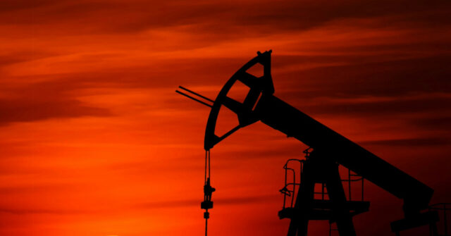 Oil Prices Decline Amid China Economic Concerns