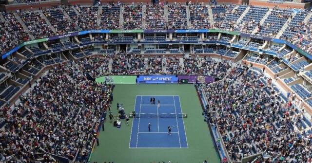 Top Players Advance as US Open Begins