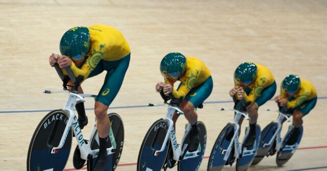 Netherlands Sets Men's Team Sprint World Record