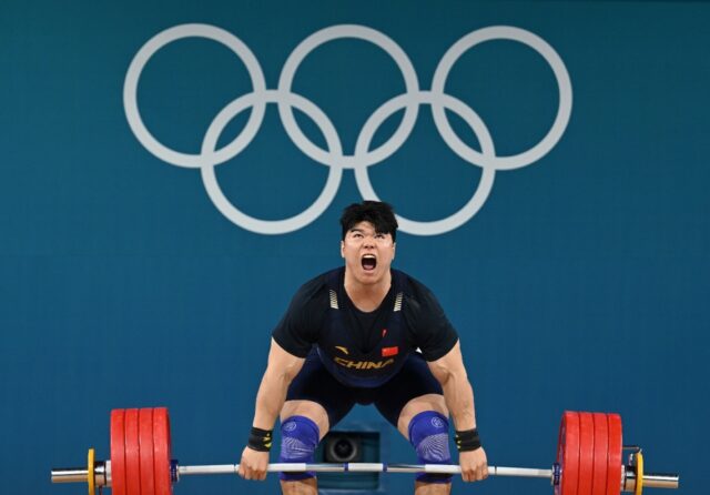 China's Liu Huanhua on his way to gold