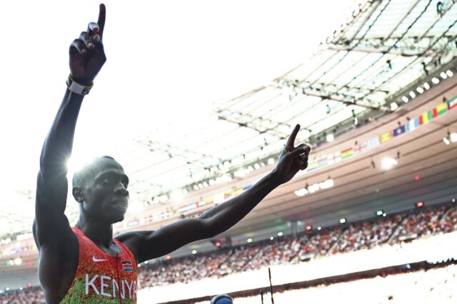 Kenya's Emmanuel Wanyonyi celebrates after winning the men's 800m