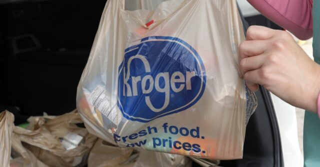 Albertsons, Kroger Fight FTC Over $24.6B Merger