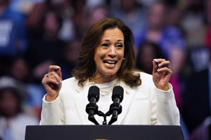 Harris campaign to launch 50-stop reproductive rights bus tour