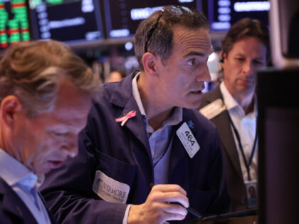 NEW YORK, NEW YORK - SEPTEMBER 04: Traders work on the floor of the New York Stock Exchang