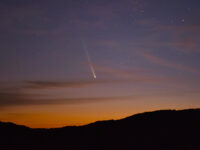 Comet Visible for First Time in 80,000 Years Captured Over Chilean Desert