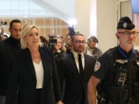 ‘Nothing Will Stop Me’ — Marine Le Pen Defiant as Trial That Could Ban Presidenti