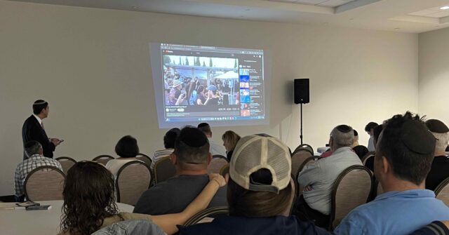 American Jews Gather to Watch Funeral of Hersh Goldberg-Polin