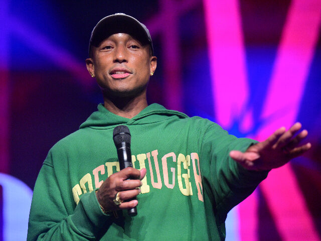 MIAMI BEACH, FLORIDA - SEPTEMBER 07: Pharrell Williams attends the 2022 BMI R&B/Hip-Ho