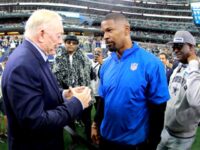 Jamie Foxx Ends Livestream After Cowboys Owner Jerry Jones References a Player’s Penis Size