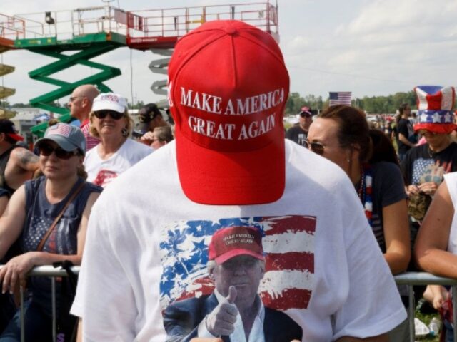 Arizona Cardinals Ripped for Forcing Woman to Throw MAGA Hat in Trash Before Entering Stadium