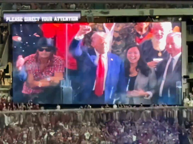 Trump on Alabama Jumbotron