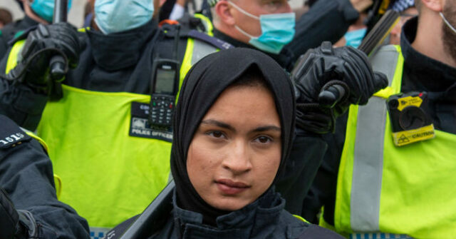 'Inspirational' Muslim Officer Investigated Over Alleged Jihadist Links