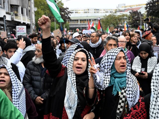 Pro and Anti-Israel Protesters Demonstrate Across Europe Ahead of October 7th Anniversary