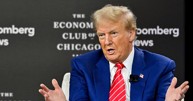 Trump Defends Tariffs at Chicago Forum