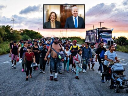 LA VENTA, MEXICO - OCTOBER 22: Hundreds of migrants are heading in a migrant caravan calle