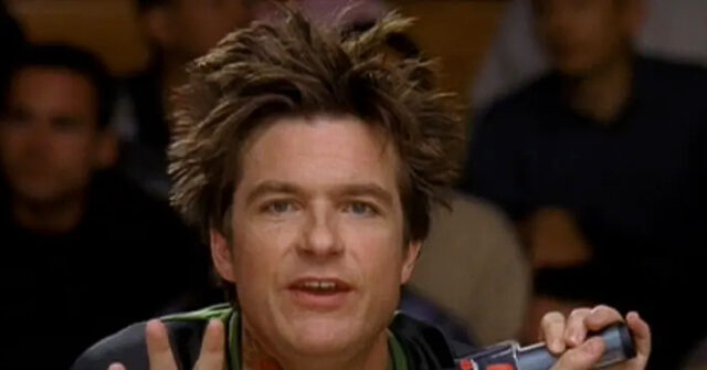 Jason Bateman Tells Tim Walz He Tossed His Tesla Because It Felt Like 'Driving Around a Trump Sticker'
