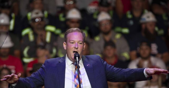 Jewish Republican Lee Zeldin Accepts Arabs' Endorsement for Trump in New York