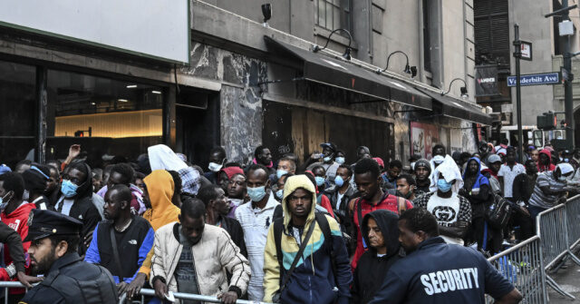 NYC Mayor Eric Adams to Spend $2.3 Billion on Hotel Rooms for Migrants