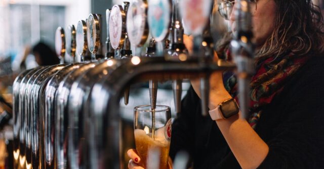 UK Law Would Force Pubs to Employ 'Banter Police', Warn Critics