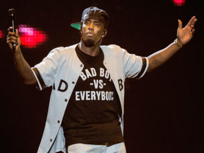 HOUSTON, TX - SEPTEMBER 15: Sean 'Diddy' Combs performs during the Bad Boy Reuni