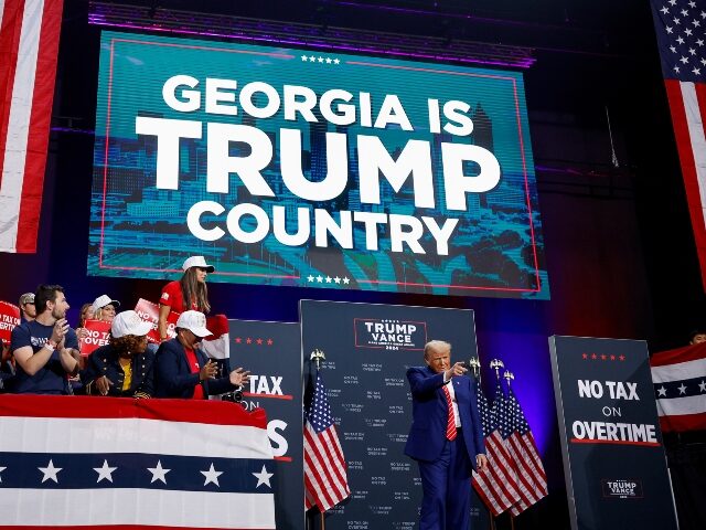 ATLANTA, GEORGIA - OCTOBER 15: Republican presidential nominee, former U.S. President Dona