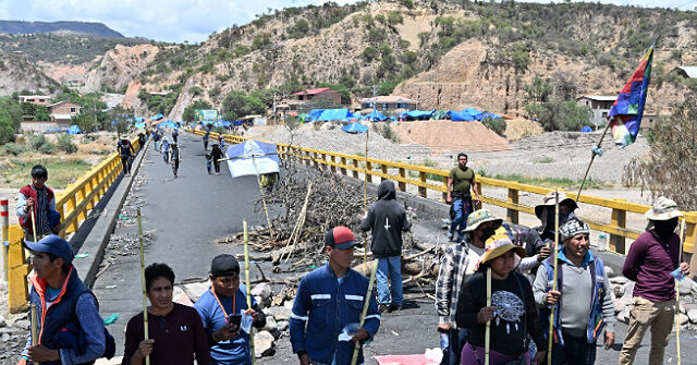 Evo Morales Says Venezuela Is Aiding Socialist Blockades Starving Bolivia