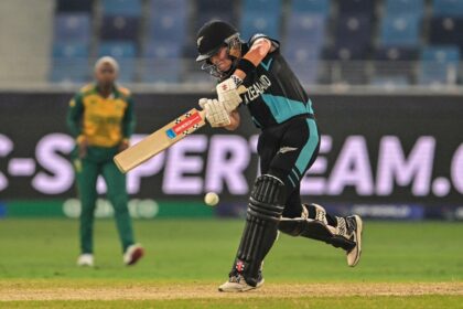 Amelia Kerr top-scored with 43 as New Zealand made 158-5 against South Africa in the Women