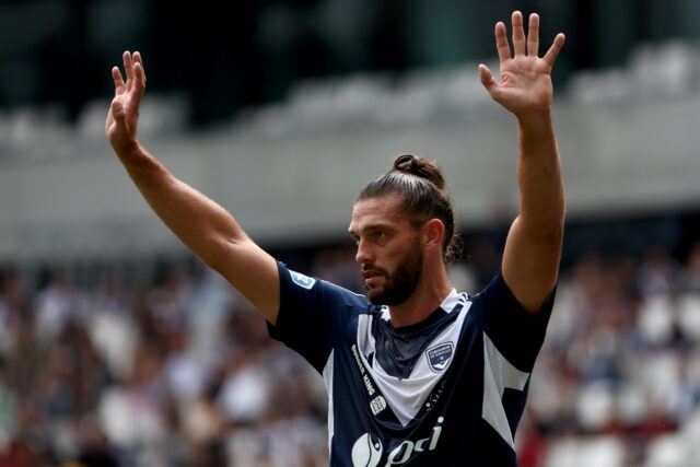 Andy Carroll made his debut for Bordeaux in a 2-2 draw with Chateaubriant, scoring both h