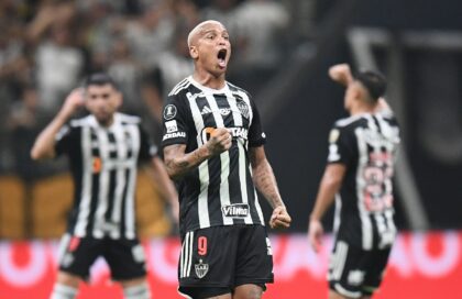 Atletico Mineiro striker Deyverson celebrates after scoring during the Copa Libertadores s