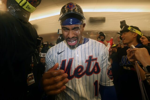 Francisco Lindor of the New York Mets celebrates after his grand slam lifted the Mets to a