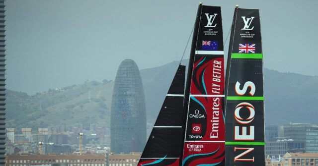 Emirates Team New Zealand Leads America's Cup 4-0