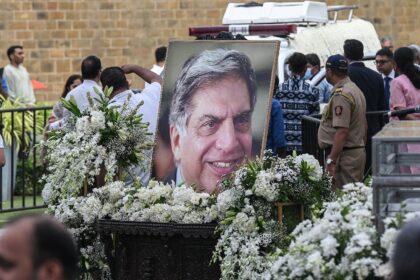 Ratan Tata, who died aged 86 on Wednesday, transformed the Tata Group into a sprawling ent