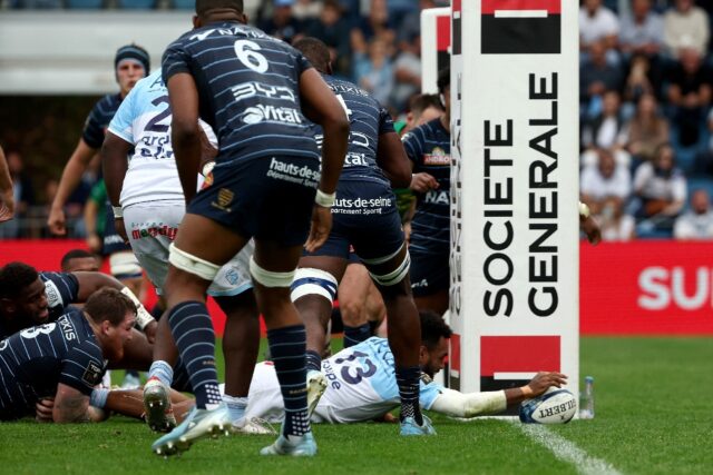 Sireli Maqala scores a try against Racing 92