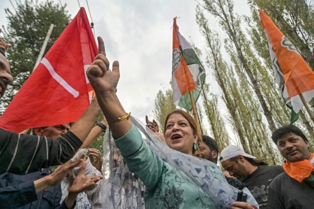 Supporters of Jammu and Kashmir National Conference party and Indian National Congress par